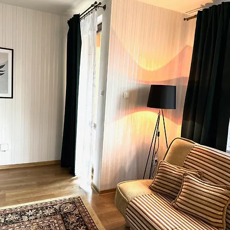 Θέρετρο Ponikiew