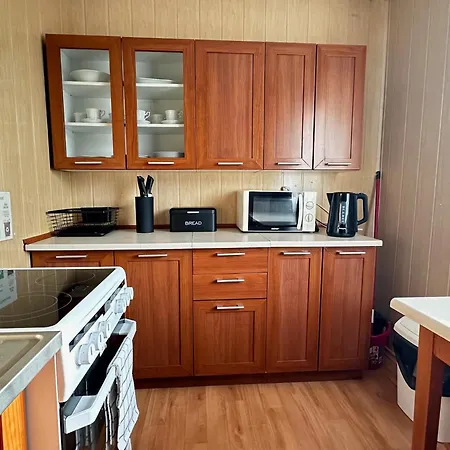 Ponikiew Θέρετρο